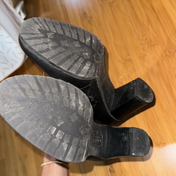 Ralph Lauren leather boots - Picture 3 of 4